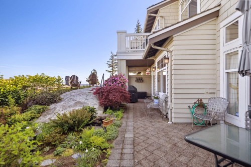 1-5110 Alderfeild Place, West Vancouver, BC 