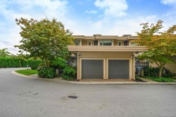 4923 Dawson Street  Burnaby, BC V5C 0G1