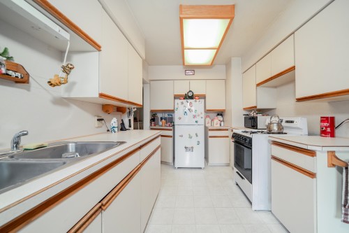 4277 Castlewood Crescent, Burnaby, BC 