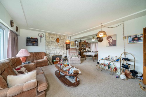 4277 Castlewood Crescent, Burnaby, BC 