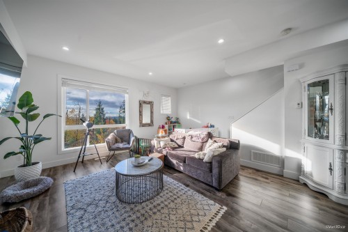 102-3423 Roxton Avenue, Coquitlam, BC 