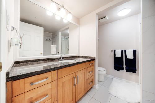 203-3070 Guildford Way, Coquitlam, BC 