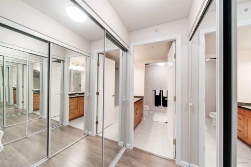 203-3070 Guildford Way, Coquitlam, BC 