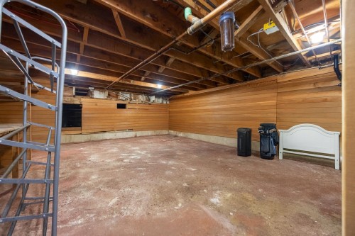 873 Baycrest Drive, North Vancouver, BC 