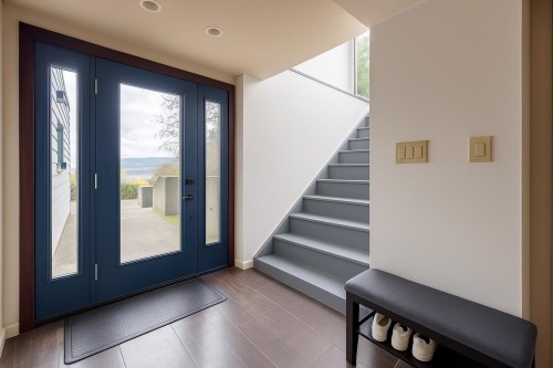 873 Baycrest Drive, North Vancouver, BC 