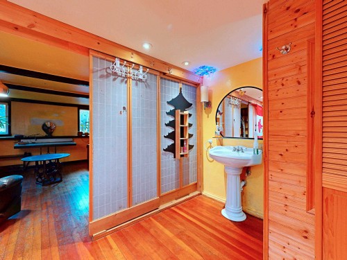 228 26Th Avenue E, Vancouver, BC 