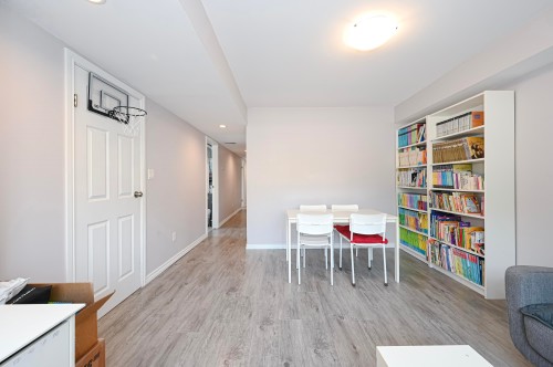 1818 Fraser Avenue, Port Coquitlam, BC 