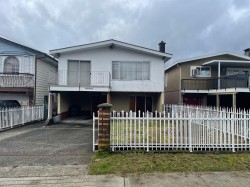 4563 Earles Street  Vancouver, BC V5R 3R1