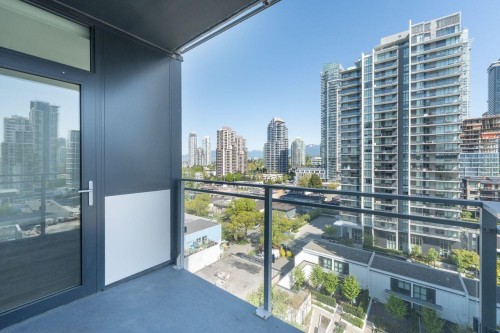 1201-4433 Alaska Street, Burnaby, BC 