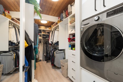 195 Kelvin Grove Way, Lions Bay, BC 