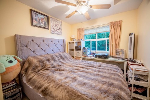 416-960 Lynn Valley Road, North Vancouver, BC 