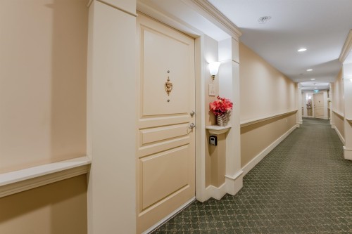 416-960 Lynn Valley Road, North Vancouver, BC 