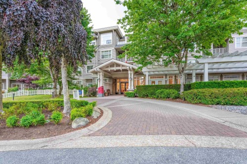 416-960 Lynn Valley Road, North Vancouver, BC 