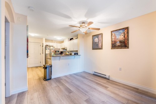 416-960 Lynn Valley Road, North Vancouver, BC 