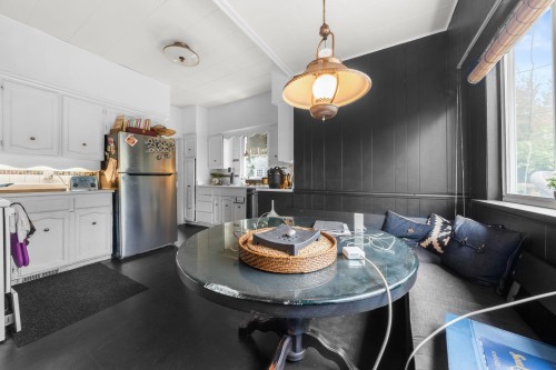 2027 44Th Avenue W, Vancouver, BC 