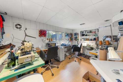 2027 44Th Avenue W, Vancouver, BC 