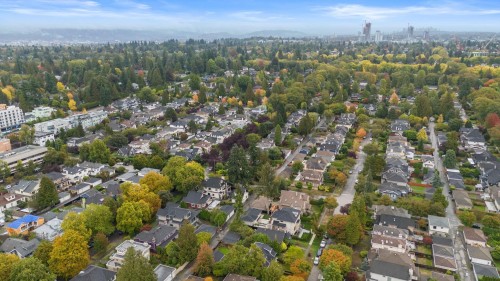 2027 44Th Avenue W, Vancouver, BC 