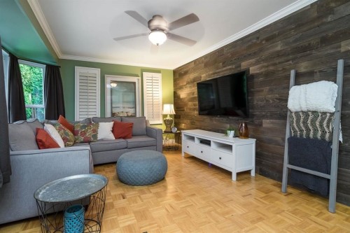 24985 Dewdney Trunk Road, Maple Ridge, BC 