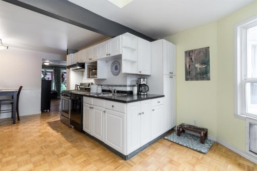 24985 Dewdney Trunk Road, Maple Ridge, BC 