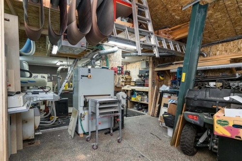 24985 Dewdney Trunk Road, Maple Ridge, BC 