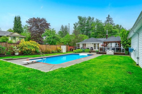 24985 Dewdney Trunk Road, Maple Ridge, BC 