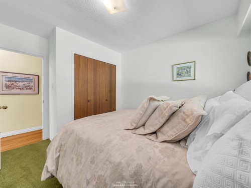 1202 Bracknell Crescent, North Vancouver, BC 