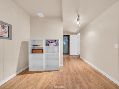 1202 Bracknell Crescent, North Vancouver, BC 