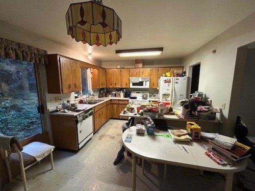 2187 Cape Horn Avenue, Coquitlam, BC 