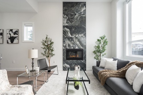 7880 15th Street  Burnaby, BC V3N 4K6