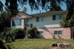 6717 Broadway  Burnaby, BC V5B 2Y7