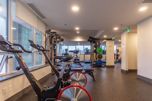 1806-1632 Lions Gate Lane, North Vancouver, BC 