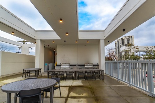 1806-1632 Lions Gate Lane, North Vancouver, BC 