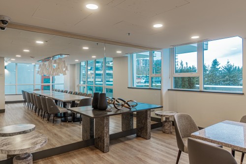 1806-1632 Lions Gate Lane, North Vancouver, BC 