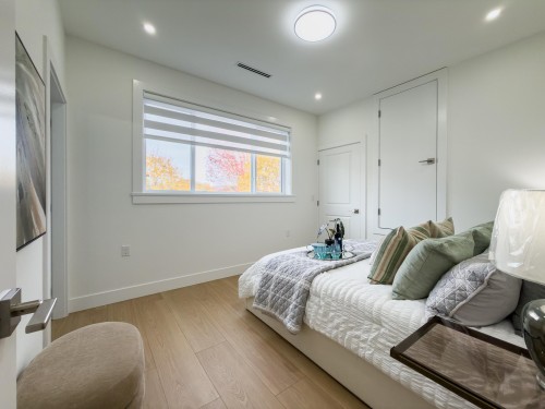 2174 46Th Avenue E, Vancouver, BC 