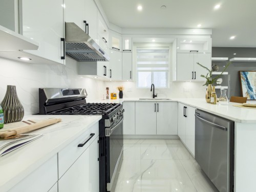 2174 46Th Avenue E, Vancouver, BC 