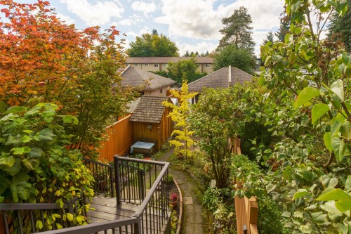 2018 Fraser Avenue, Port Coquitlam, BC 