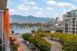 605-123 1st Avenue W Vancouver, BC V5Y 0E2