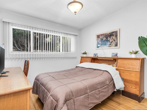 2990 Eddystone Crescent, North Vancouver, BC 