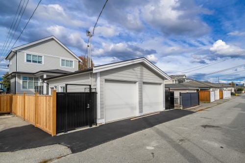 2172 46Th Avenue E, Vancouver, BC 