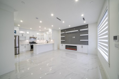 2172 46Th Avenue E, Vancouver, BC 