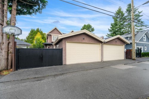 7130 Granville Street, Vancouver, BC 