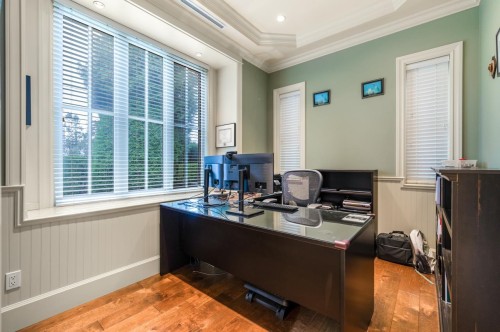 7130 Granville Street, Vancouver, BC 