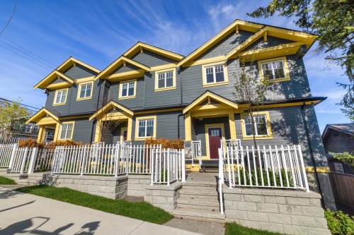 102-235 Lebleu Street  Coquitlam, BC V3K 4L7