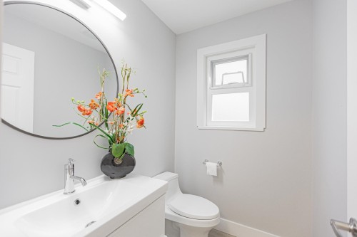 6220 Garnet Drive, Richmond, BC 