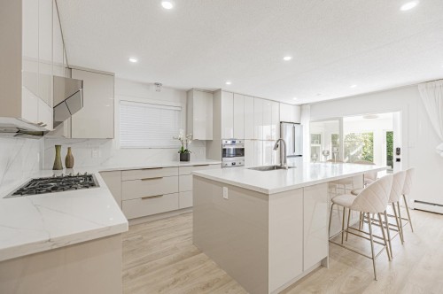 6220 Garnet Drive, Richmond, BC 