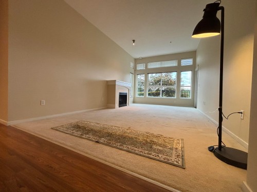 103-3082 Dayanee Springs Boulevard, Coquitlam, BC 