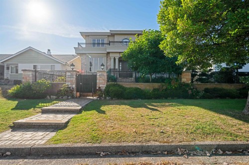 6633 Neal Street, Vancouver, BC 