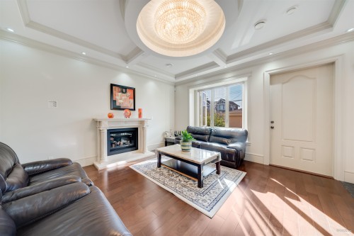 6633 Neal Street, Vancouver, BC 