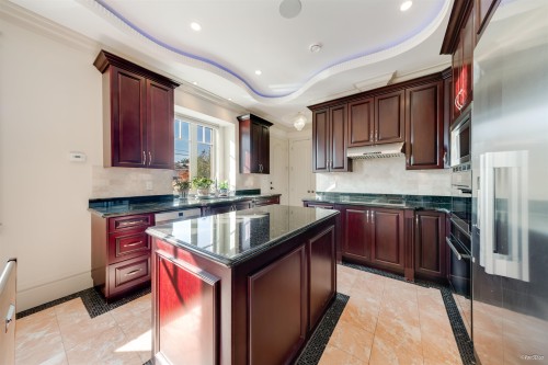 6633 Neal Street, Vancouver, BC 