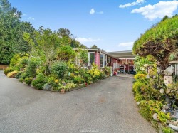 515 Tyee Court  West Vancouver, BC V7P 3K3